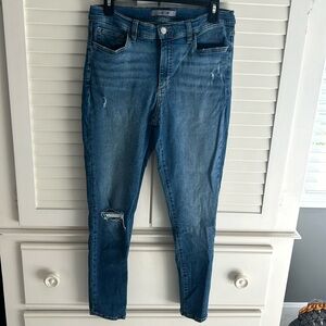 JOES JEANS SKINNY DISTRESSED
